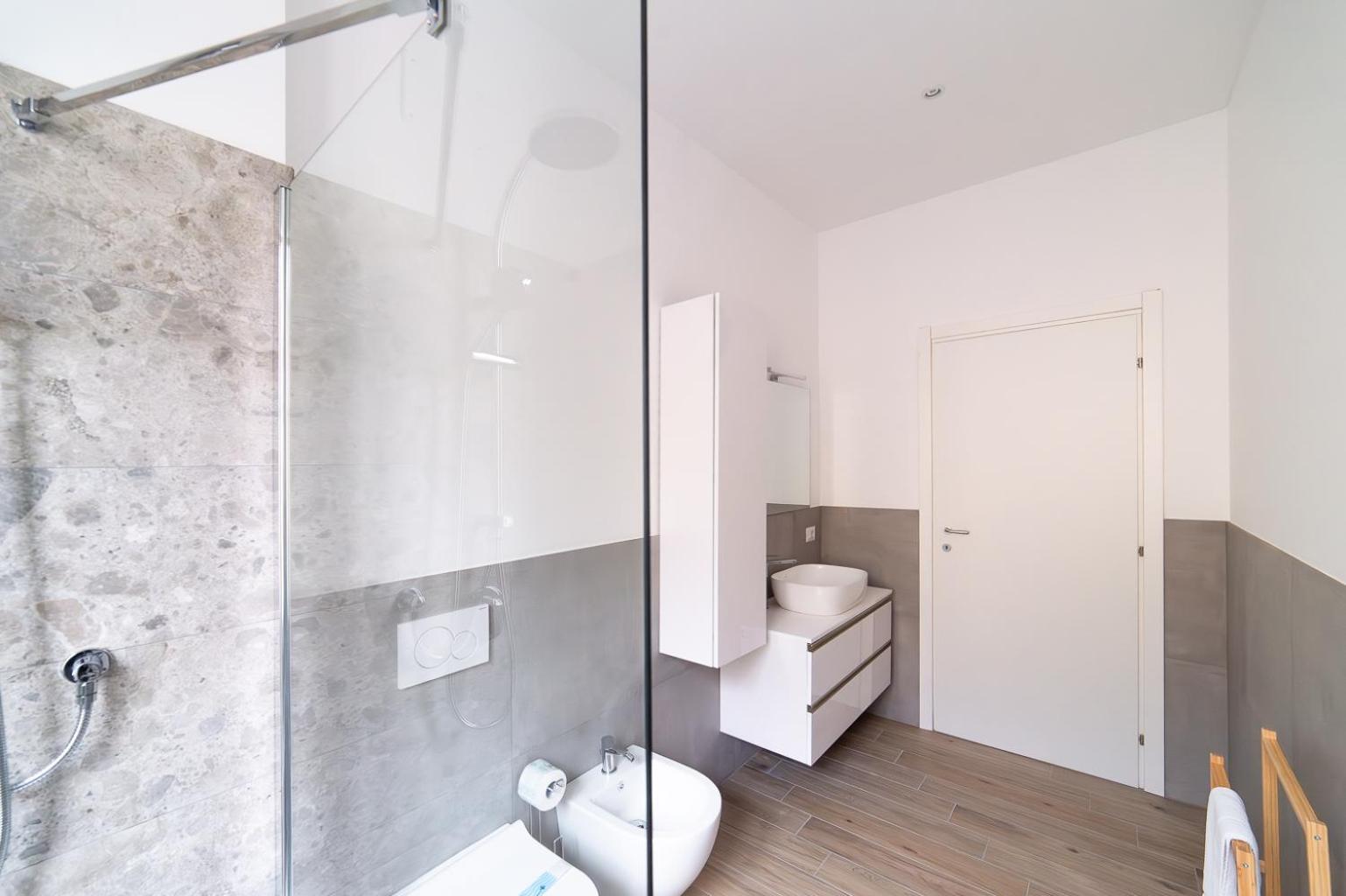 Hbhall Porta Romana Suite Милано Екстериор снимка